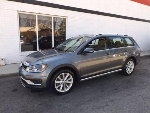 2017 Volkswagen Golf Alltrack TSI SE