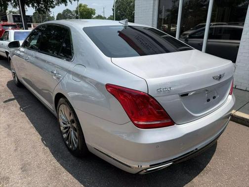 2018 Genesis G90 Premium