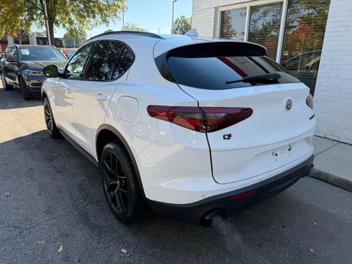 2020 Alfa Romeo Stelvio Ti Sport