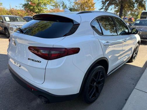 2020 Alfa Romeo Stelvio Ti Sport