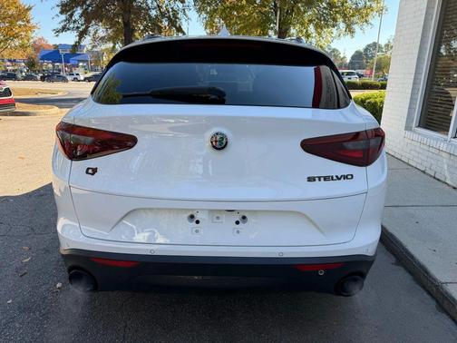 2020 Alfa Romeo Stelvio Ti Sport