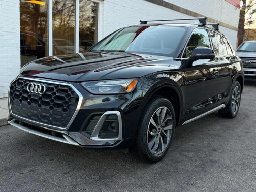 2022 Audi Q5 45 S line Premium Plus