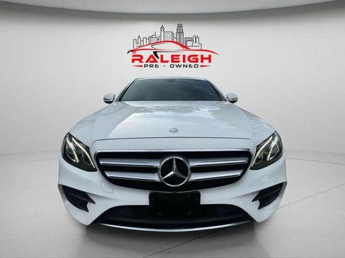 2017 Mercedes-Benz E-Class E 300 4MATIC Sedan 4D