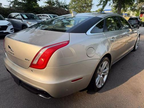 2016 Jaguar XJ XJL Portfolio