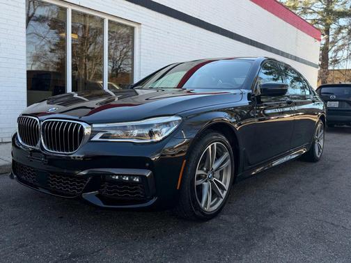 2018 BMW 750 i xDrive