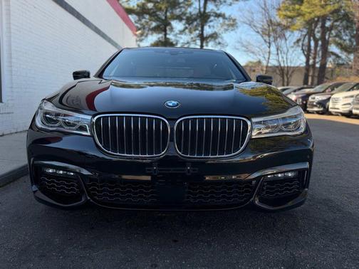 2018 BMW 750 i xDrive