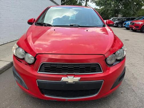 2015 Chevrolet Sonic LS