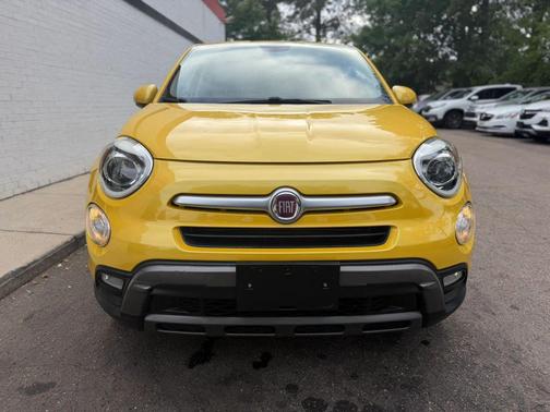 Giallo Tristrato (Tri-Coat Yellow) 2018 FIAT 500X Trekking