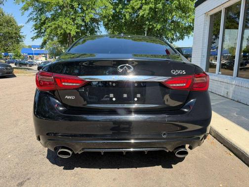 Black Obsidian 2018 INFINITI Q50 3.0t Sport