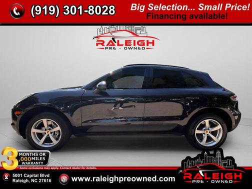 2021 Porsche Macan Sport Utility 4D