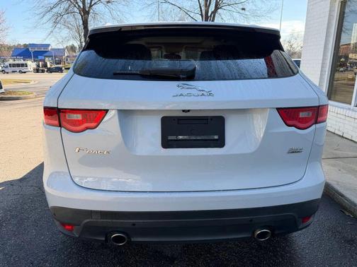 2018 Jaguar F-PACE 35t Portfolio