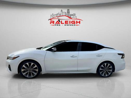 2022 Nissan Maxima 3.5 Platinum