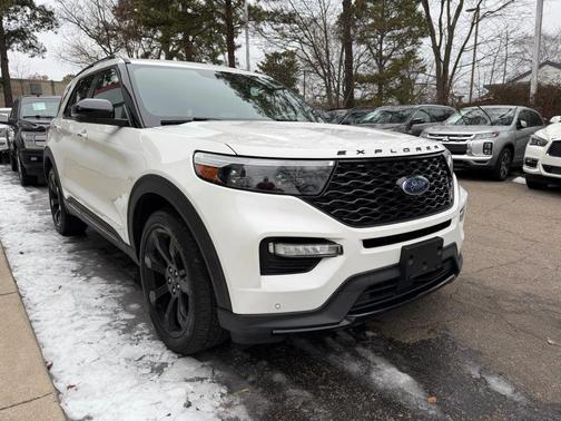 2020 Ford Explorer ST