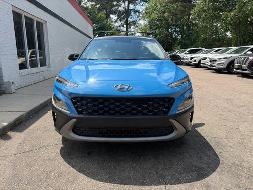 Blue Wave 2022 Hyundai KONA SEL
