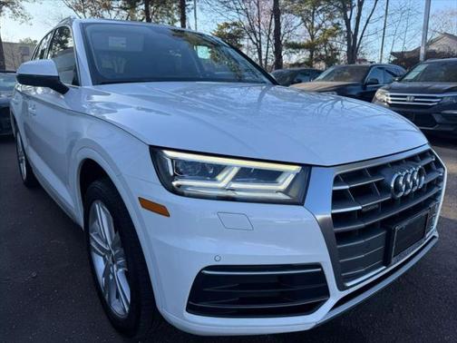 2018 Audi Q5 2.0T Premium Plus