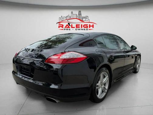 2011 Porsche Panamera 4