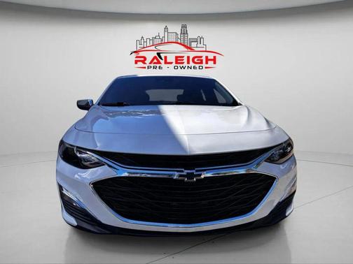 2024 Chevrolet Malibu FWD RS