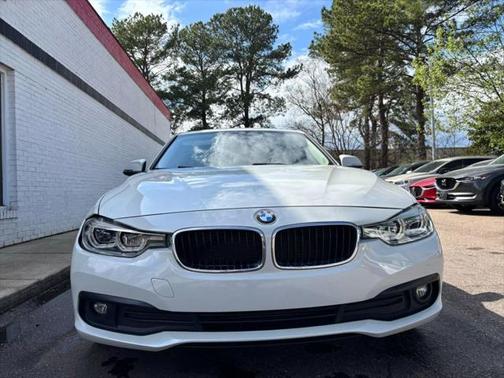 2018 BMW 320 i