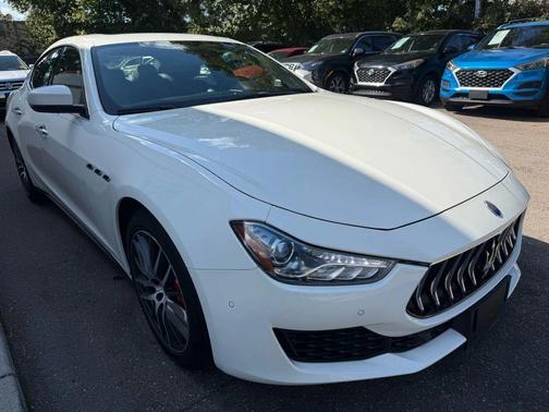 2019 Maserati Ghibli S Q4