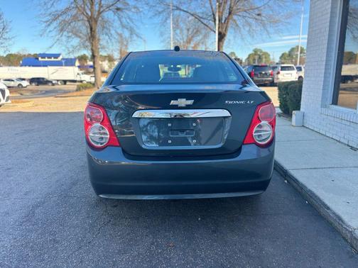 2016 Chevrolet Sonic LT