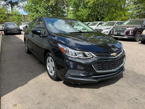 2017 Chevrolet Cruze LS