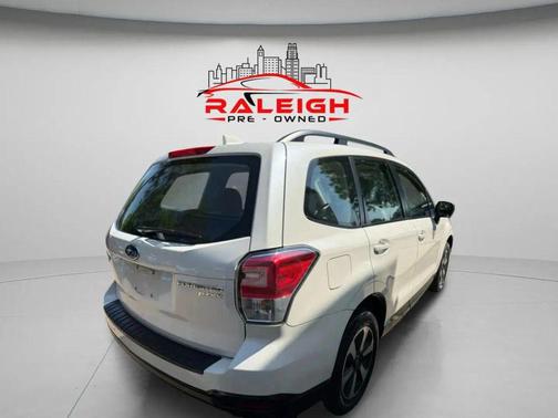 2017 Subaru Forester 2.5i