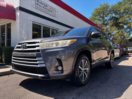 2017 Toyota Highlander XLE