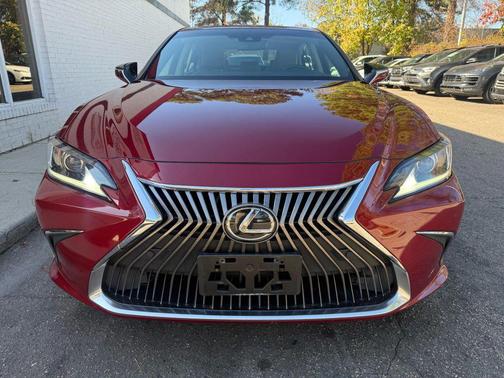 2019 Lexus ES 350 Base