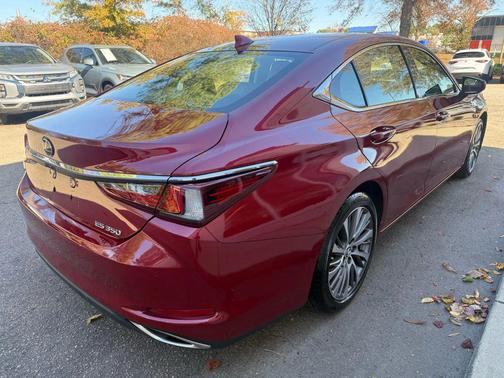 2019 Lexus ES 350 Base