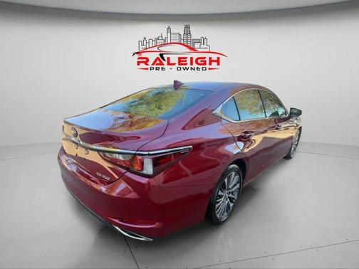 2019 Lexus ES 350 Base