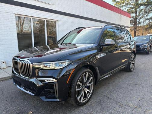 2020 BMW X7 M50i