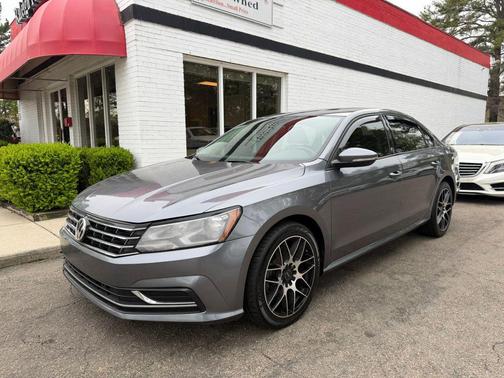 2019 Volkswagen Passat 2.0T Wolfsburg Edition