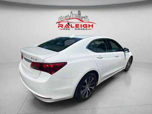 2017 Acura TLX w/Technology Package