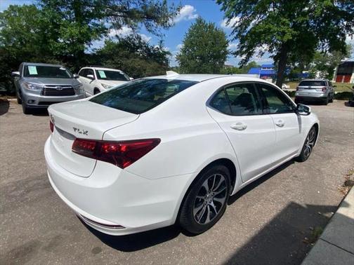 2017 Acura TLX w/Technology Package