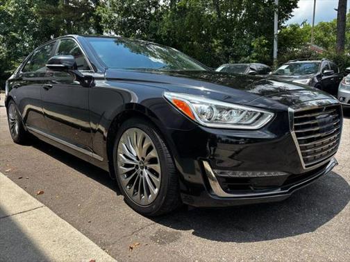 2018 Genesis G90 Premium