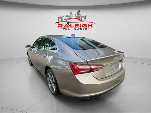 2022 Chevrolet Malibu FWD LT