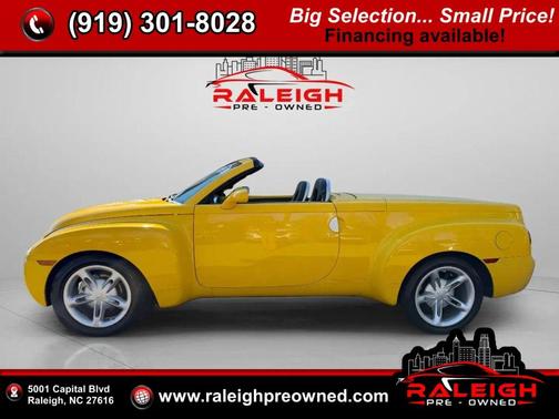 2004 Chevrolet SSR Convertible Pickup 2D