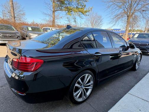 2016 BMW 528 528i Sedan 4D