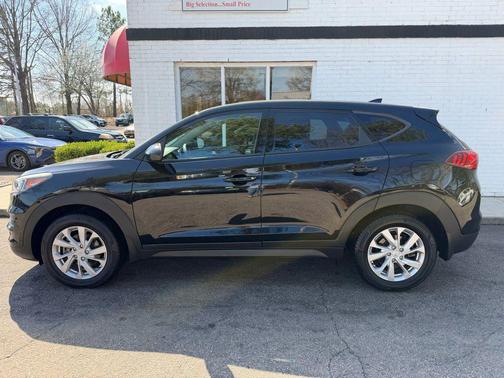 2019 Hyundai TUCSON SE