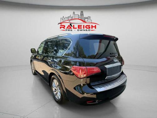2017 INFINITI QX80 Base