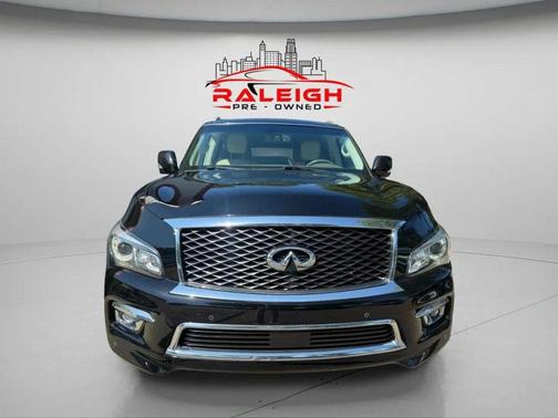 2017 INFINITI QX80 Base