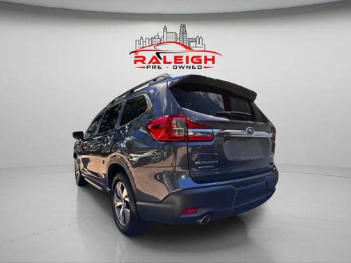 2022 Subaru Ascent Premium 8-Passenger