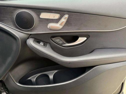 2021 Mercedes-Benz GLC 300 4MATIC