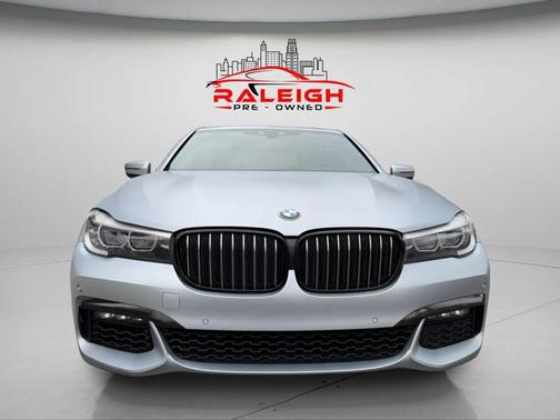 2018 BMW 740 740i Sedan 4D