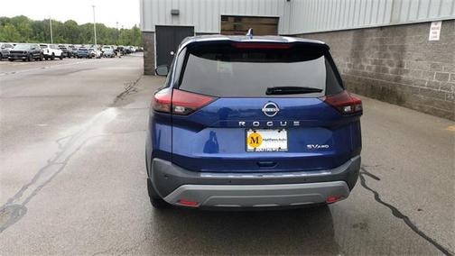 2022 Nissan Rogue SV