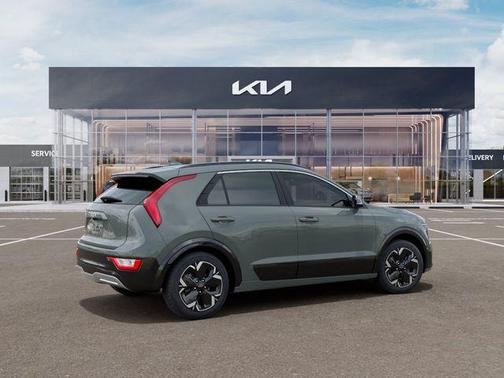 Cityscape Green 2026 Kia Niro EV Wind