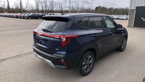 2025 Kia Seltos LX