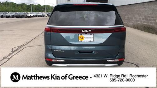 2023 Kia Carnival EX