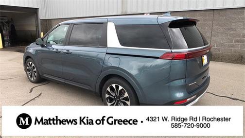 2023 Kia Carnival EX