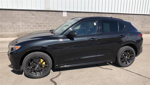 2020 Alfa Romeo Stelvio Ti Sport